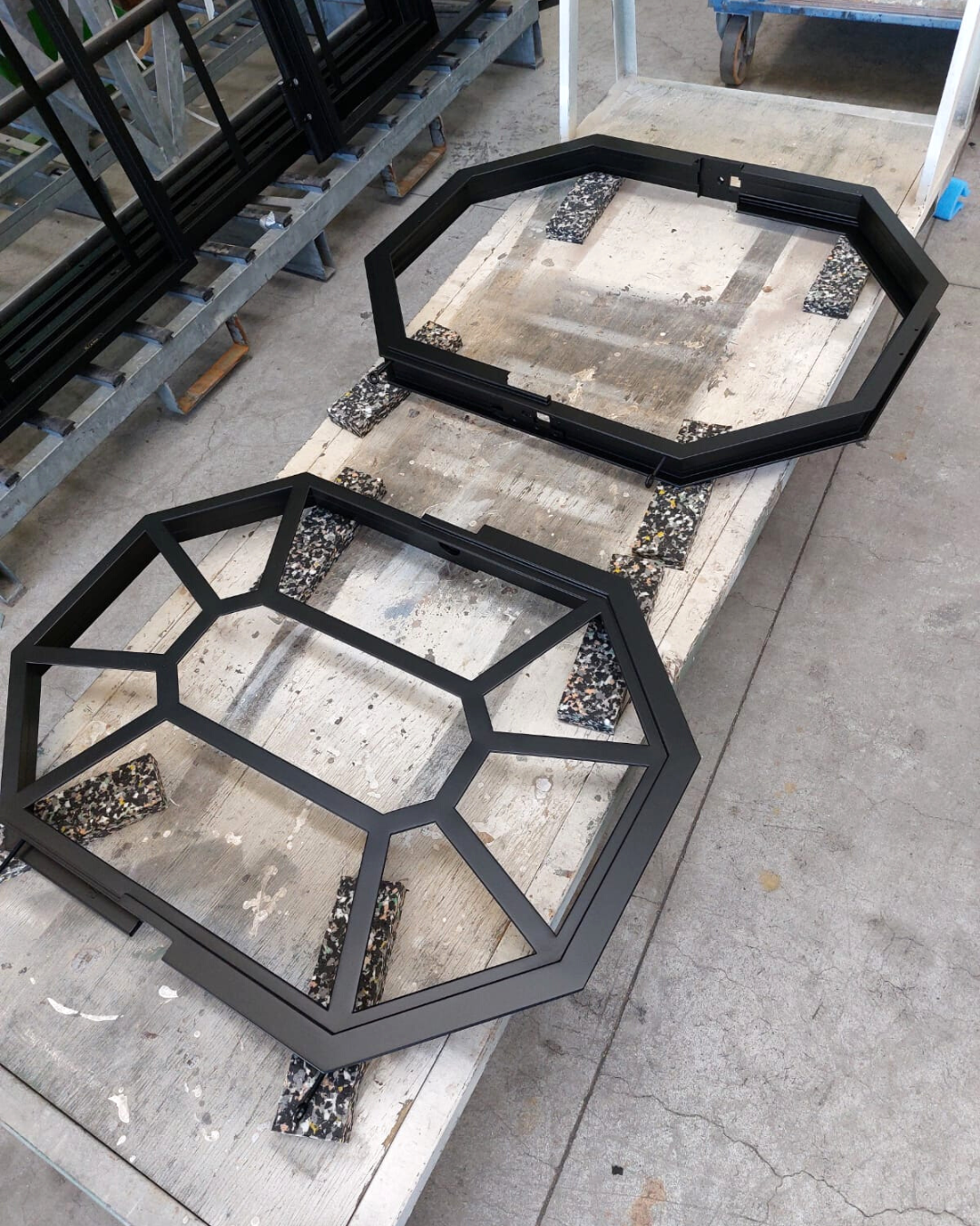 Vertaglia Infissi manufactures thermal break steel windows even with special geometries!
