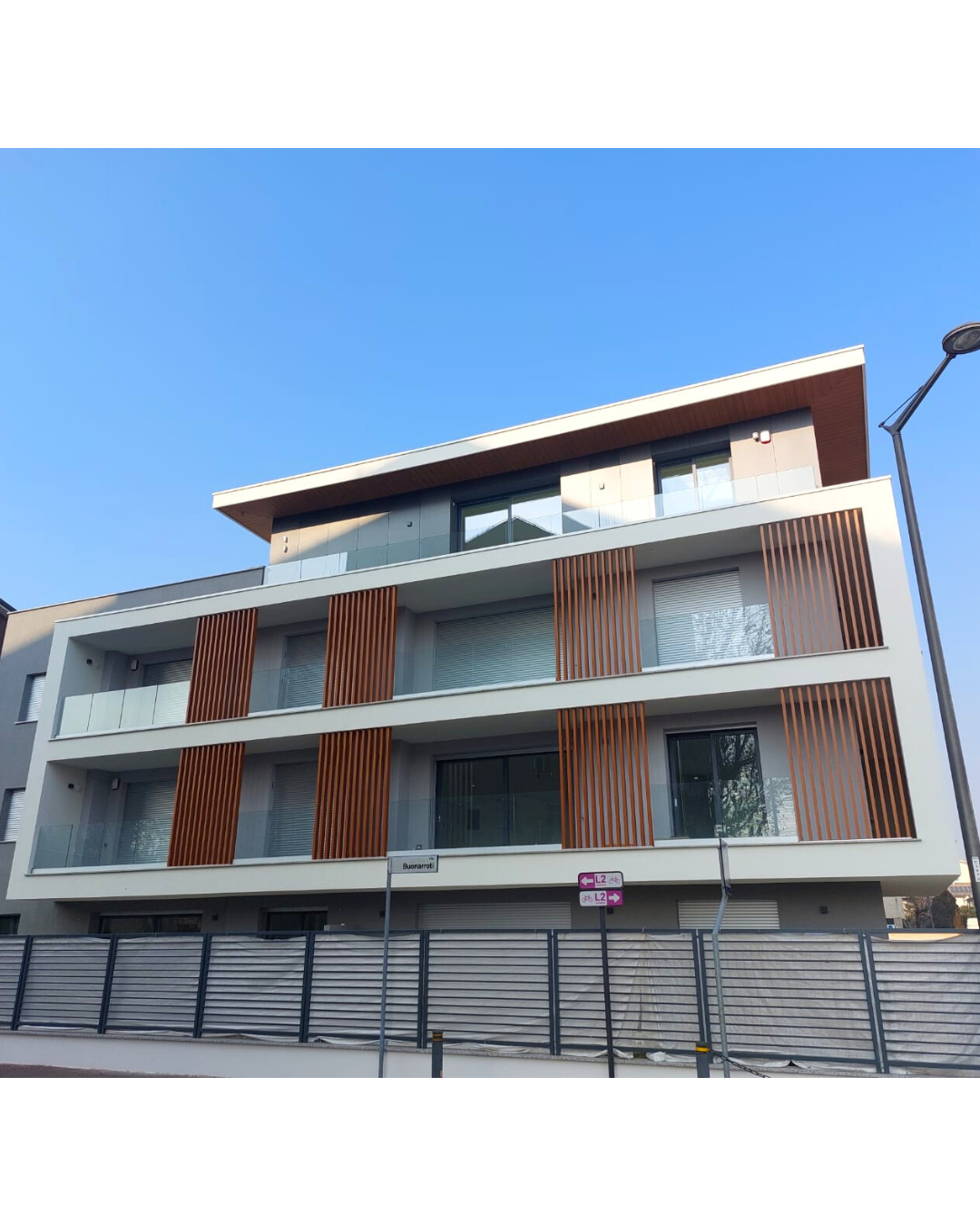 EXTRALUSSO model windows for a residential complex in Cernusco sul Naviglio